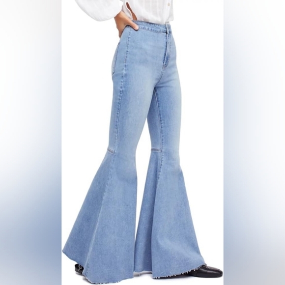 Free People Float On Flare Jeans Bermondsey Blue - Picture 3 of 6